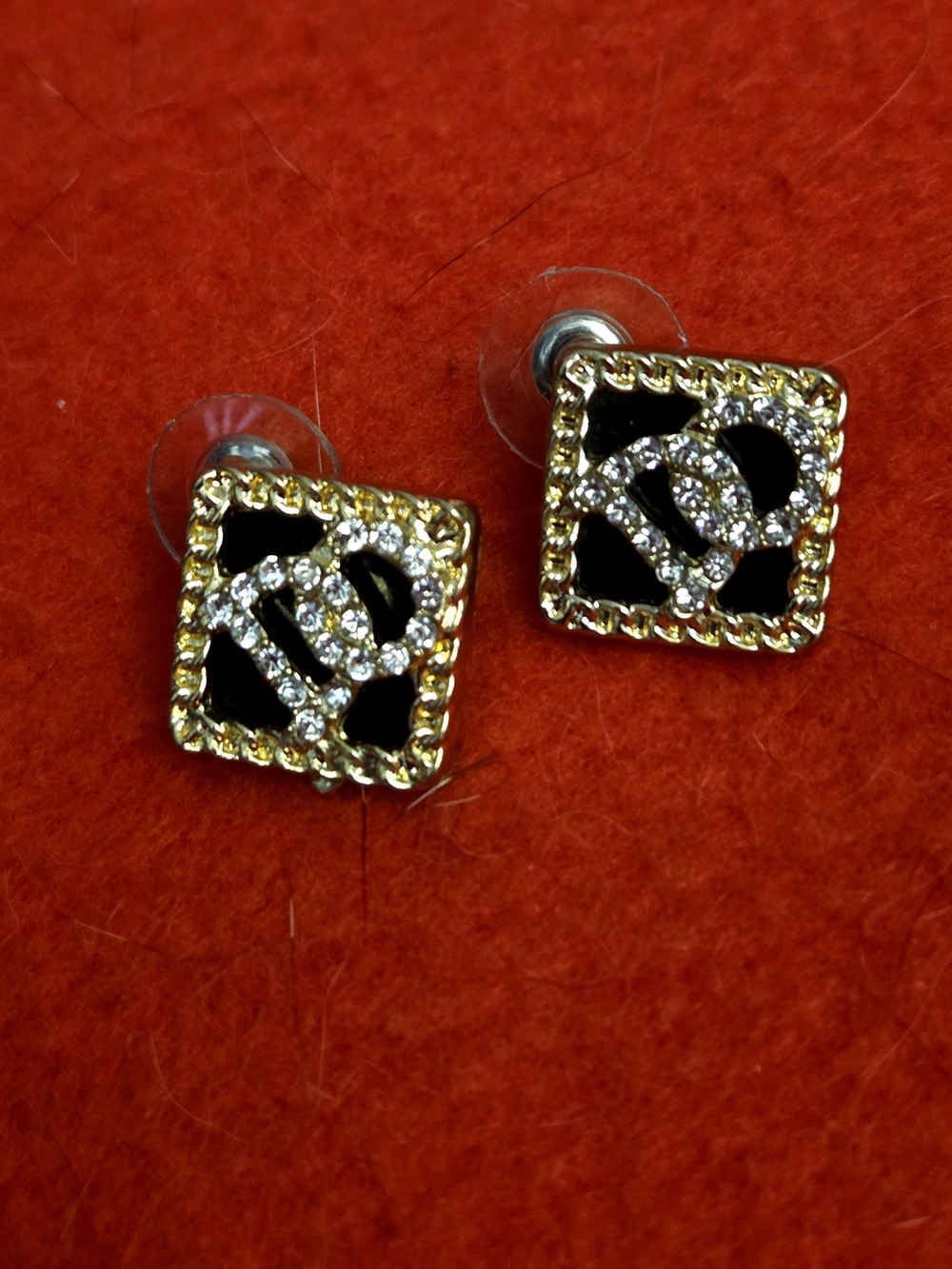 Designer-Inspired Black Gold  Stud  Earrings Cubic Zirconia geometric Shape